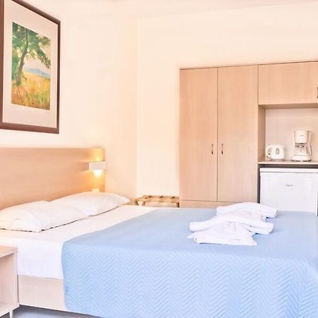 Talos Hotel & Apartments خانيا المظهر الخارجي الصورة
