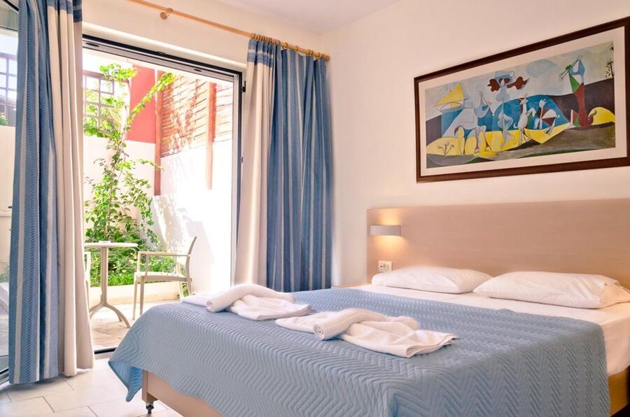 Talos Hotel & Apartments خانيا المظهر الخارجي الصورة